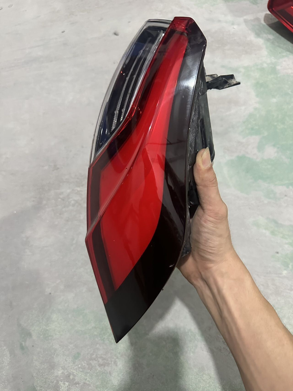 Задние фонари Honda Inspire (актуальная модель), оригинальные