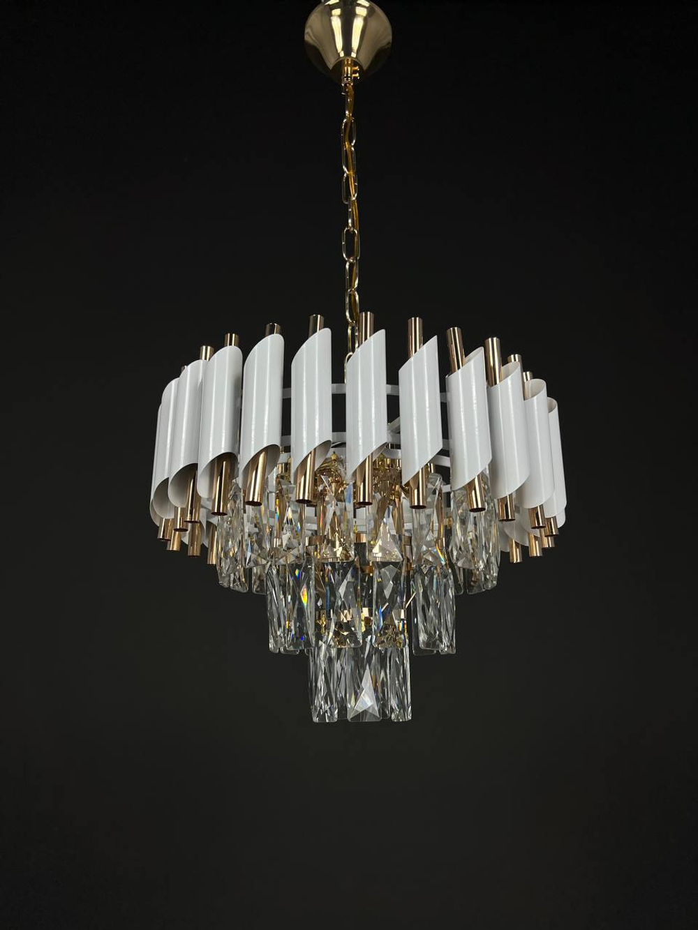 Люстра подвесная Lanbos, 4 лампы Е14, 160 Вт, до 12 кв м, белая+золото