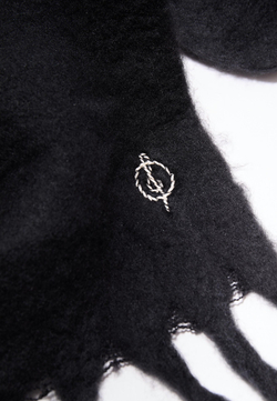 STRADIVARIUS Базовый шарф, черный