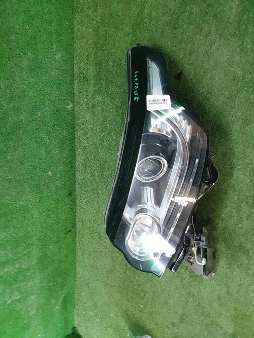 Битая Фара левая Range Rover Vogue 4 (2012-2017) ксенон