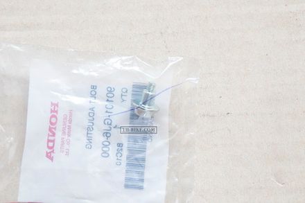 90101-GJ6-000. BOLT, ADJUSTING