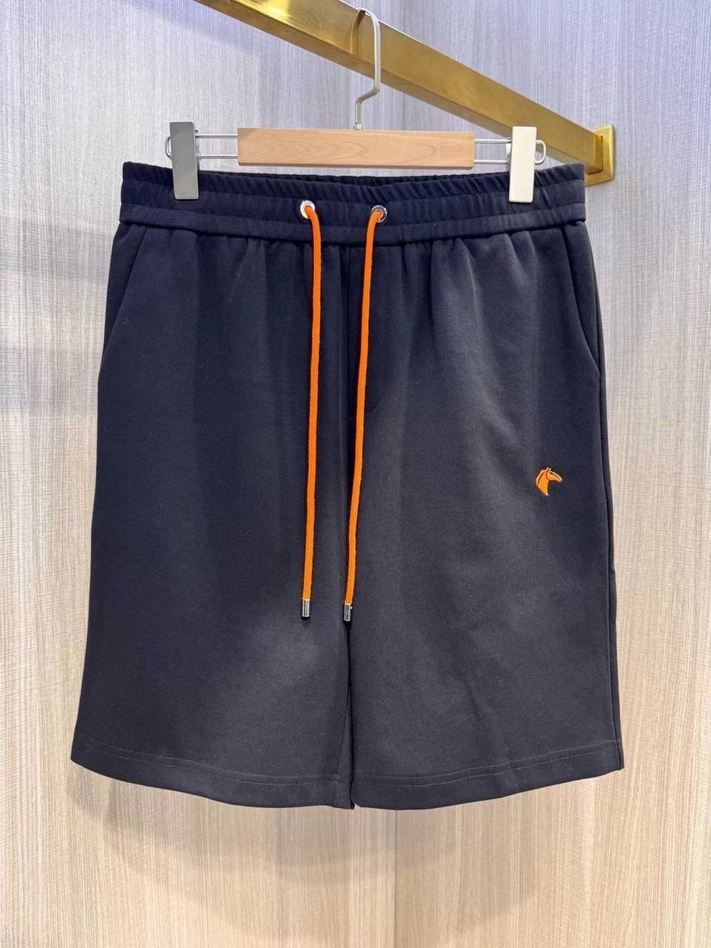 Шорты Hermes