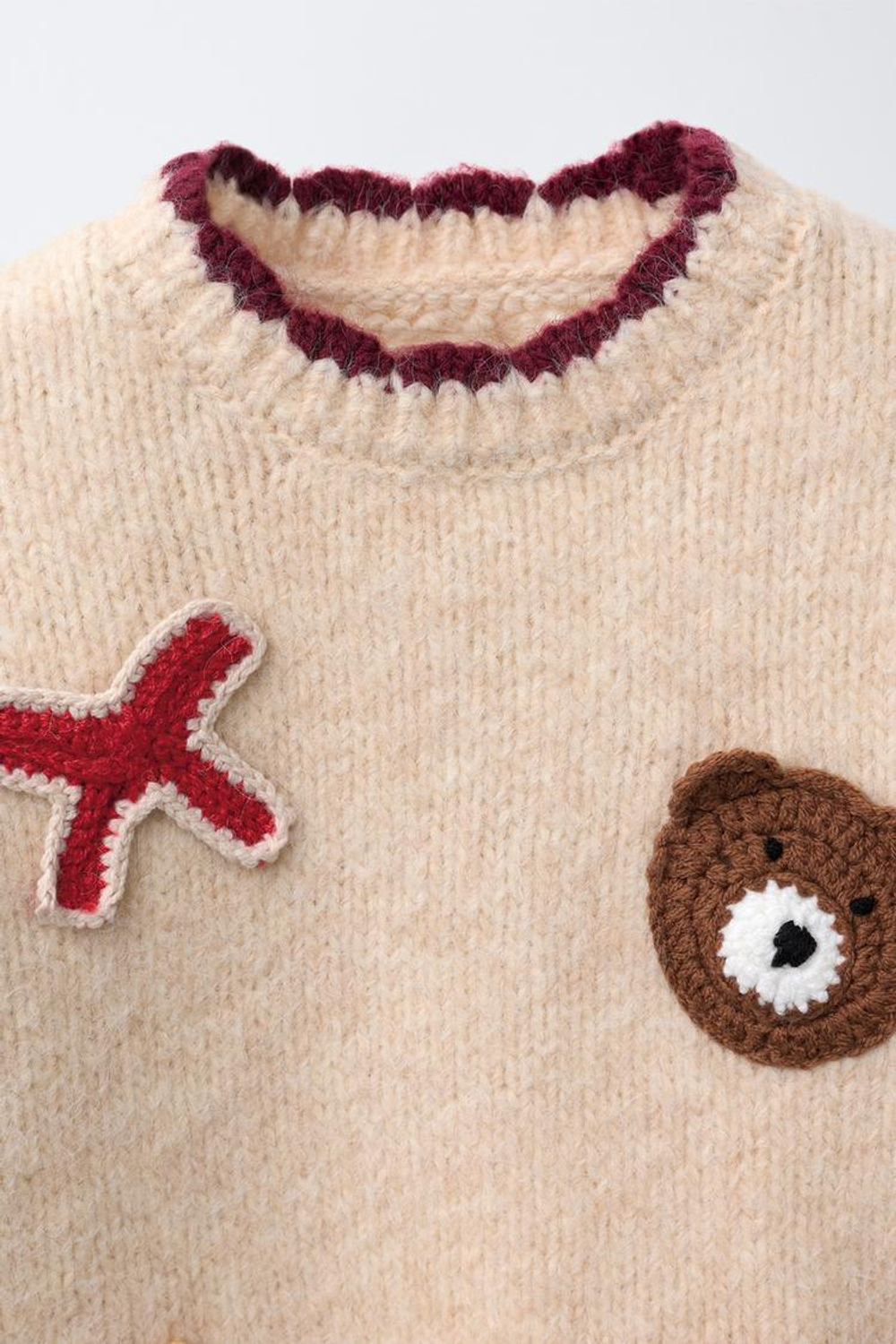 ZARA ВЯЗАНЫЙ ДЖЕМПЕР С НАШИВКАМИ КРЮЧКОМ, СВЕТЛО-БЕЖЕВЫЙ