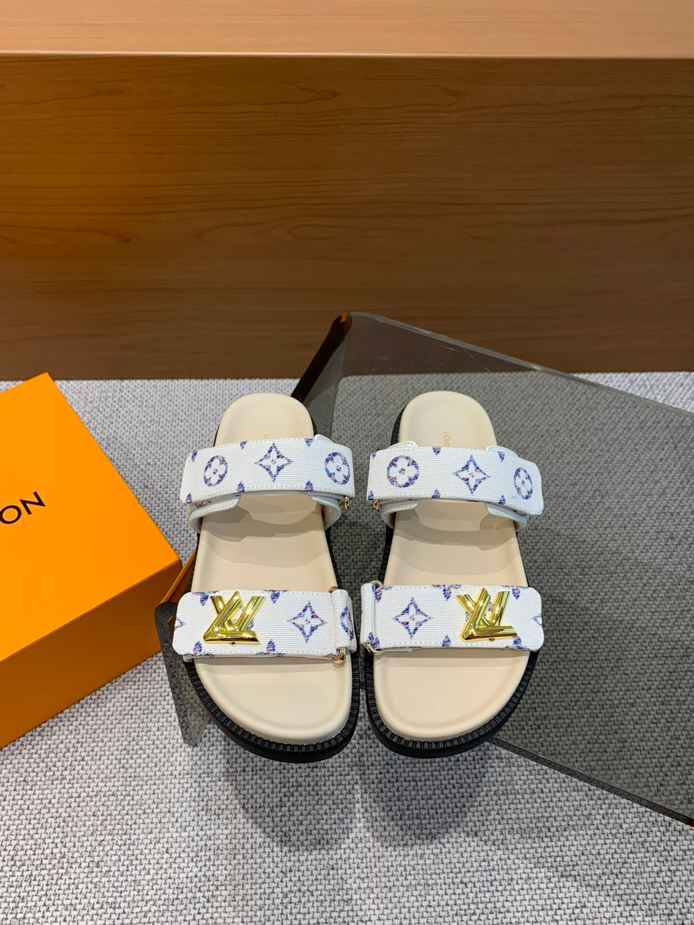 Louis Vuitton Bom Dia Flat Comfort Mule