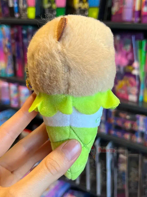 Мягкая игрушка брелок Капибара в рожке плюшевая Capibara