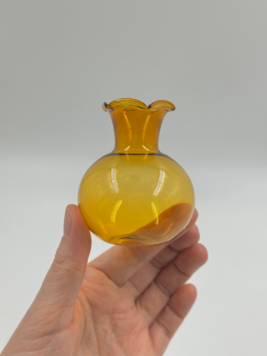 Миниатюрная жёлтая ваза Лауша