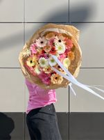 Моно букет из гербер различных оттенков