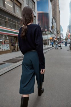 ZARА ДЛИННЫЕ БЕРМУДЫ С РЕМНЕМ, МОРСКОЙ СИНИЙ