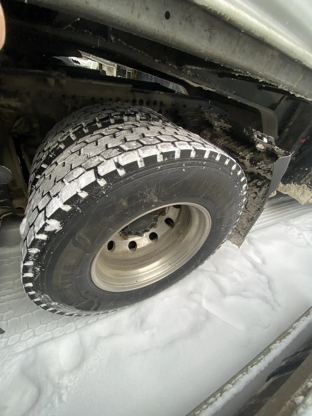 Shacman (Shaanxi) SX* 4x2 Седельный тягач SX4188YY381 (Дизельный, 12,5 л, 473 л.с., МТ)