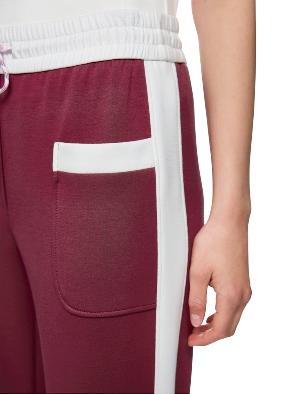 Marc-Cain-Sp_FrühjahrSommer-2026_293_AS-81.15-J06_5