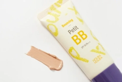 Holika Holika ББ-крем Holika Holika Petit BB Bouncing SPF30 PA++