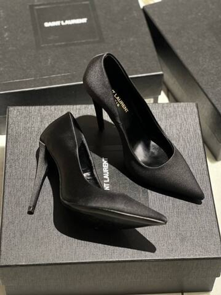 Туфли Yves Saint Laurent