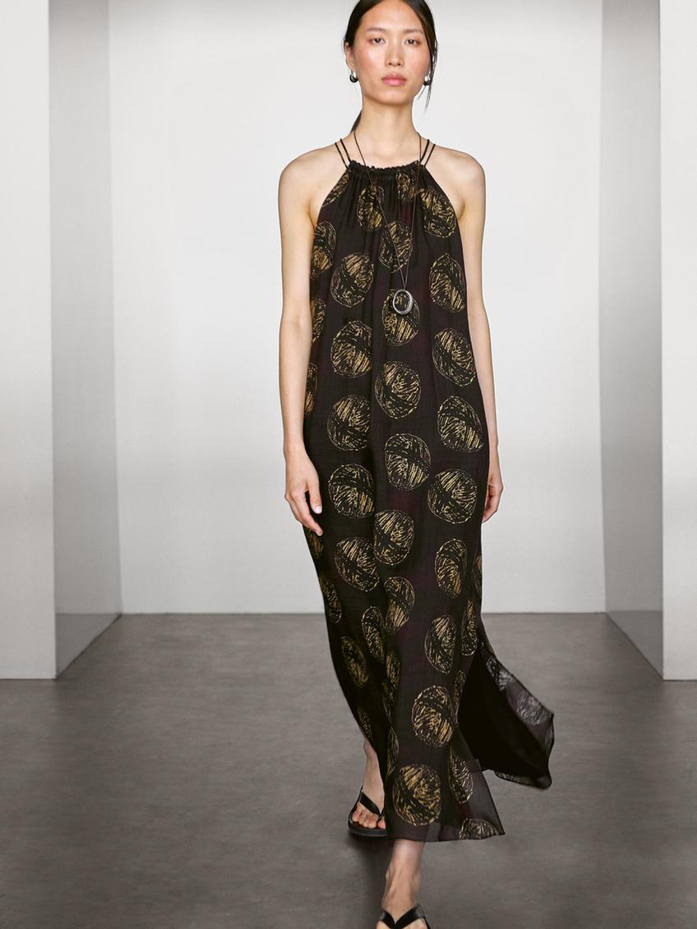 Massimo Dutti Длинное платье с принтом, коричневый