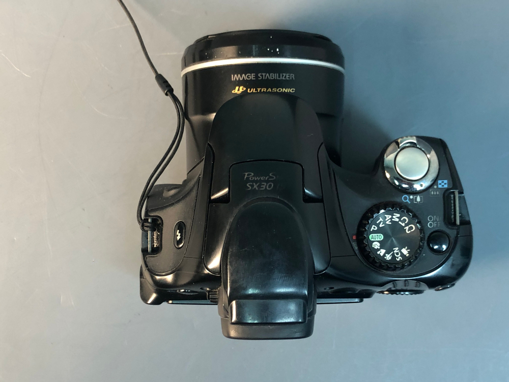 Canon PowerShot SX30 IS