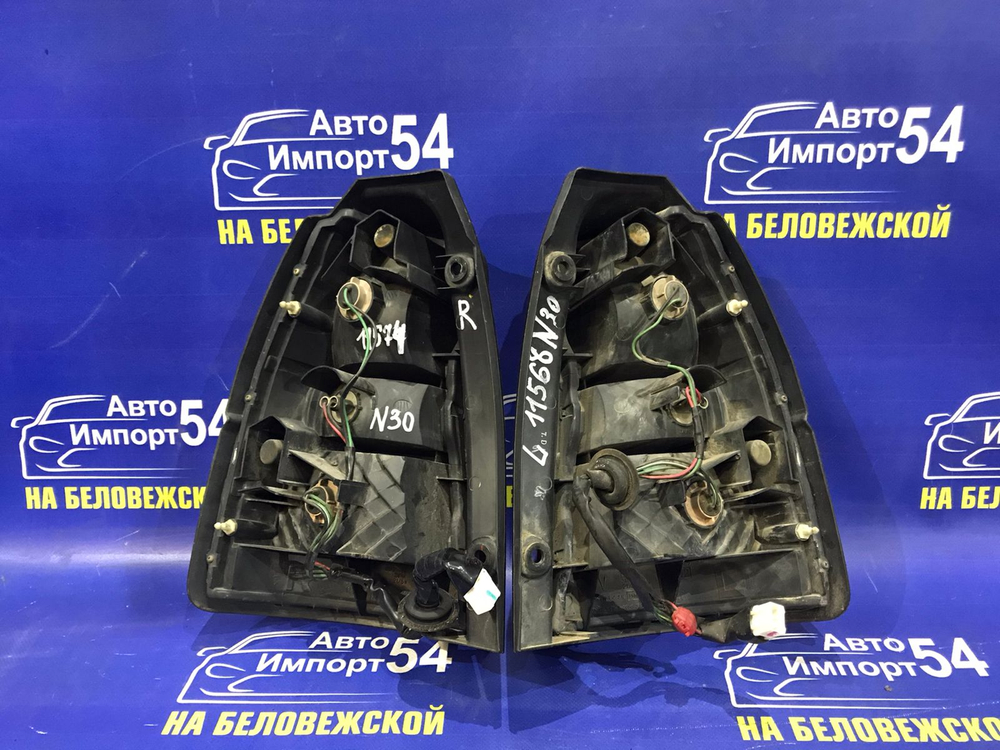 Стоп правый NISSAN R'NESSA 1997-2001