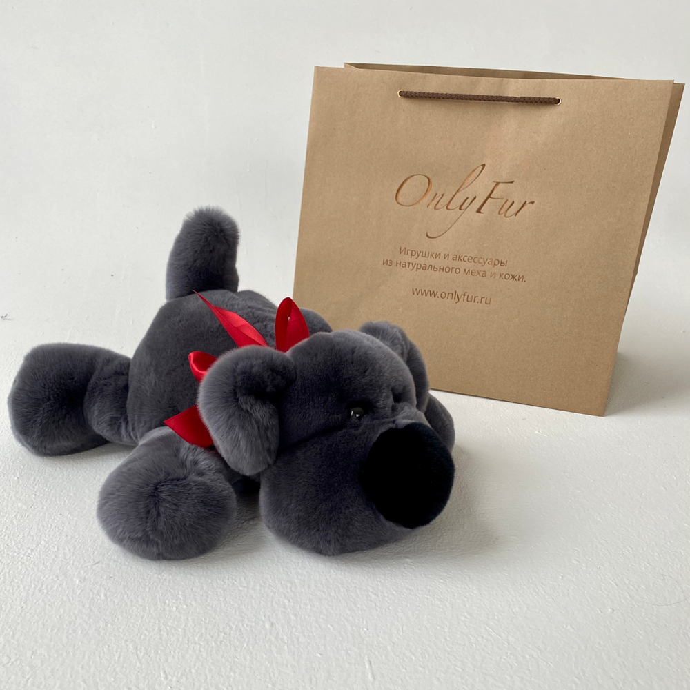 большая меховая игрушка