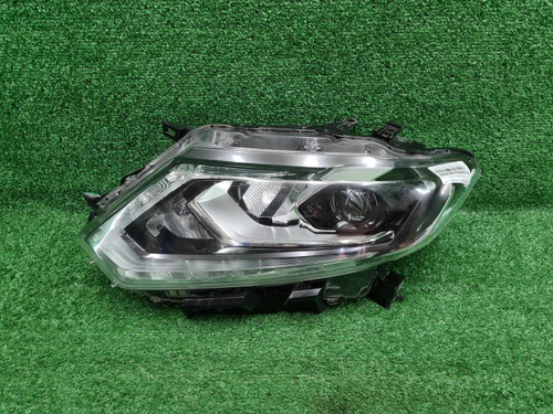 Фара левая Nissan X-Trail T32 (2013-2019) LED