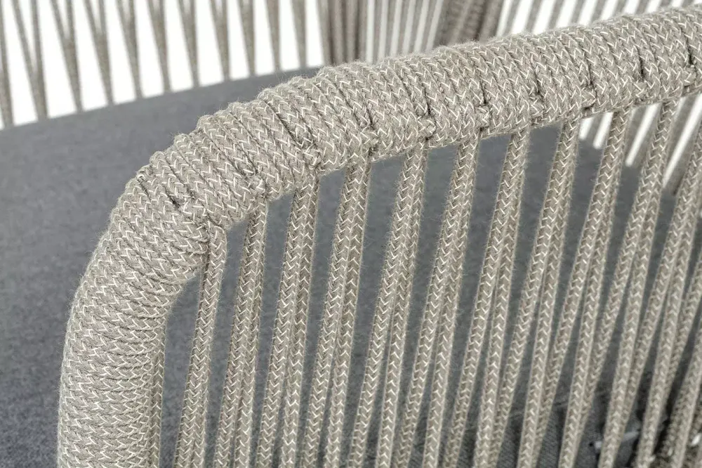 "Лион" стул плетеный из роупа, каркас из стали темно-серый (RAL7024) муар, роуп серый меланж круглый, ткань серая 017