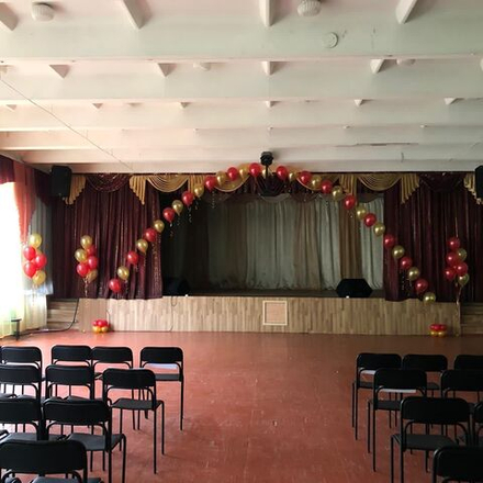 Оформление актового зала на выпускной 3