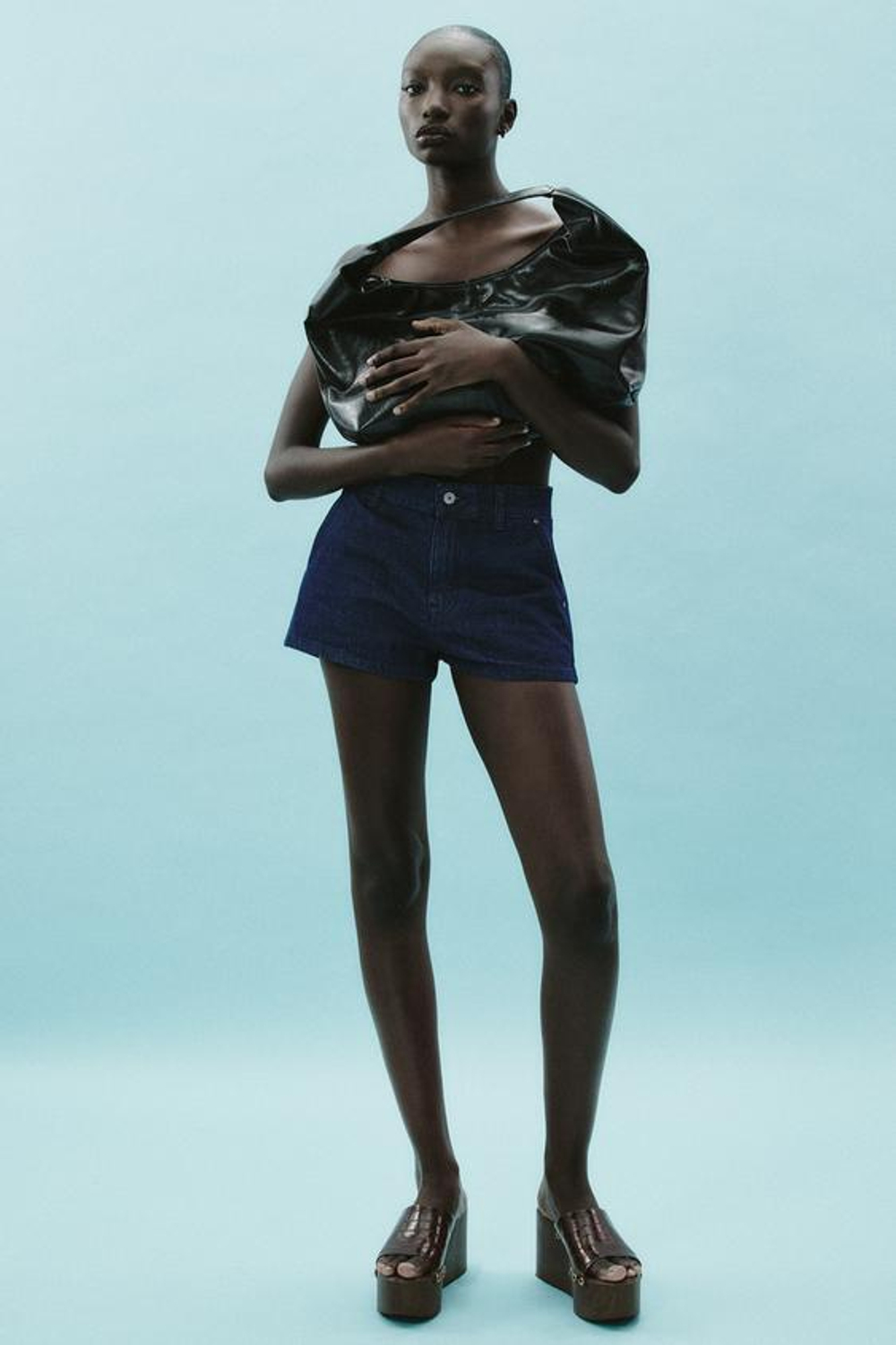 ZARA СУМКА-МЕШОК С ПЛЕЧЕВЫМ РЕМНЕМ, ЧЕРНЫЙ