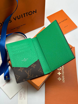 Обложка для паспорта Louis Vuitton
