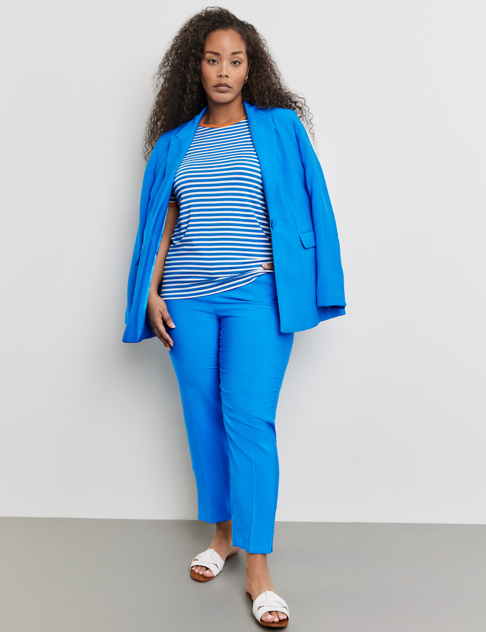 Футболка женская SAMOON