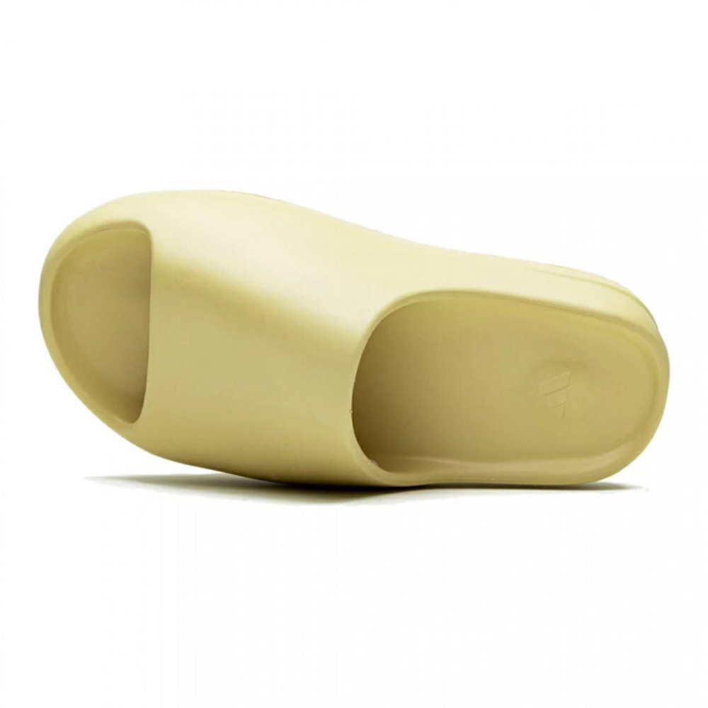 Adidas Yeezy Slide "Desert Sand"