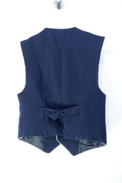 Жилет базовый с вискозой на 8 лет