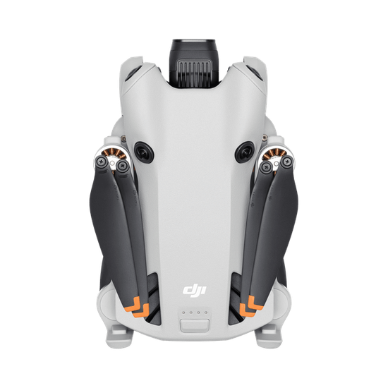 Квадрокоптер DJI Mini 4 Pro Fly More Combo Plus (DJI RC 2)