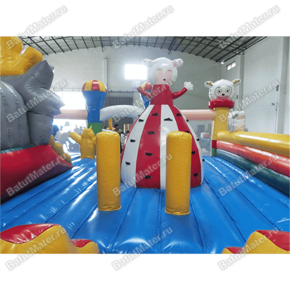 Надувной батут с крышей "Злой страшный серый волк"