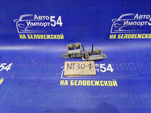 Петля багажника NISSAN X-TRAIL 2003