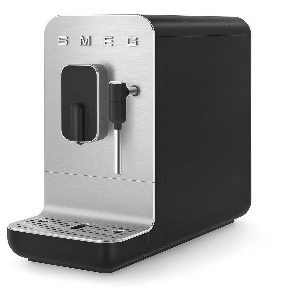 Кофемашина SMEG BCC02BLMEU