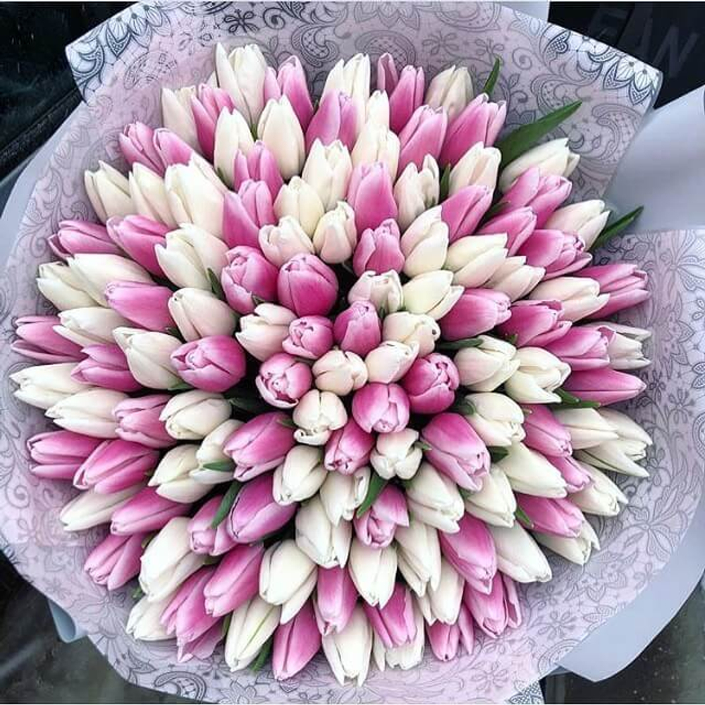 Букет из тюльпанов (розовые, белые)