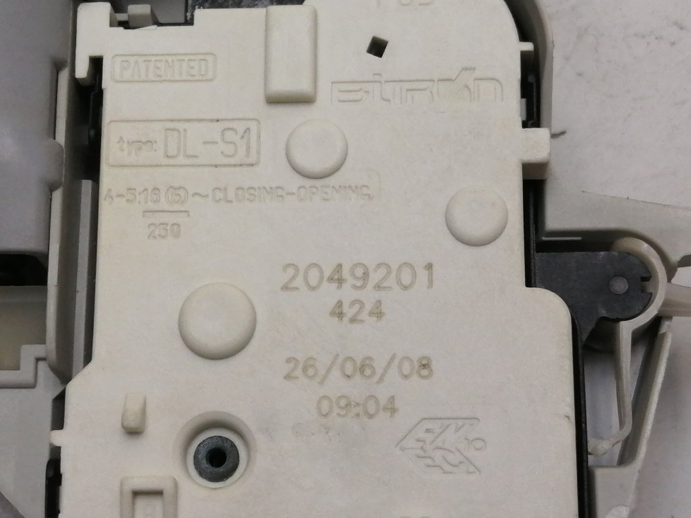 AQXD129 кт87 Блокировка люка для стиральной машины Hotpoint-Ariston 2049201 б/у