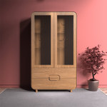 Шкаф-витрина из массива дуба Deo-2