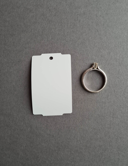 Ювелирные бирки 32х53 мм. Толщина 150-180 мкм.