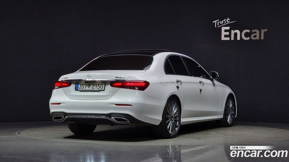Mercedes-Benz E-Class W213 E350 4MATIC AMG Line Editions (12.2020)