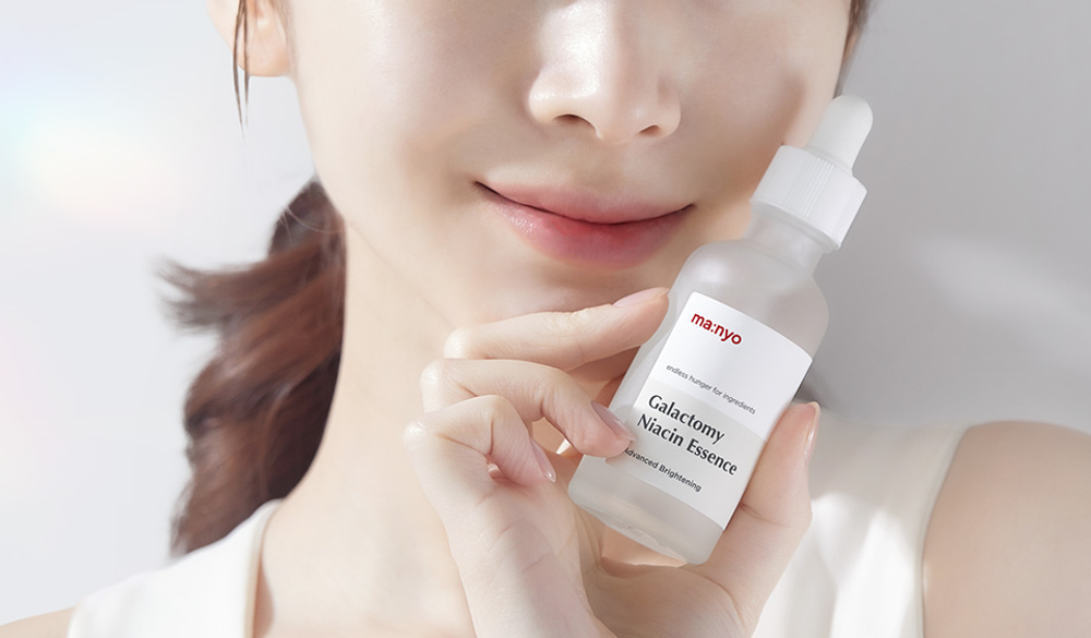 Ферментированная бустер-эссенция для осветления кожи Manyo Galactomy Niacin Essence 50 ml