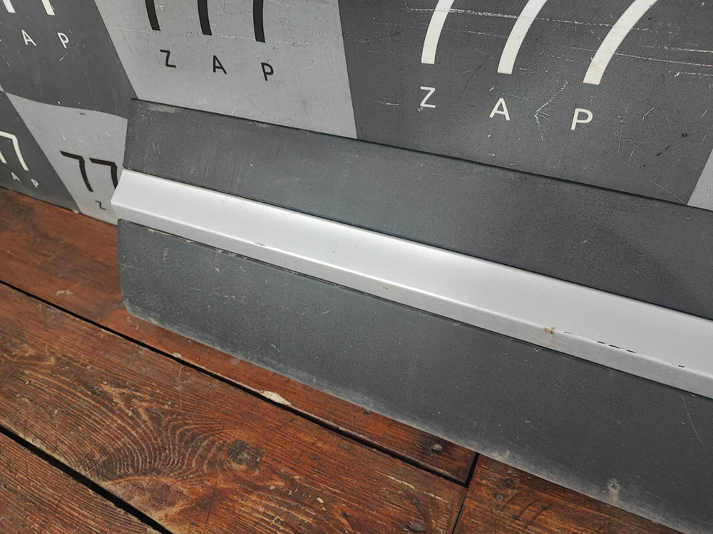 Накладка двери передней правой Chery Tiggo 7 Pro 20-24 Б/У Оригинал 609001831AA