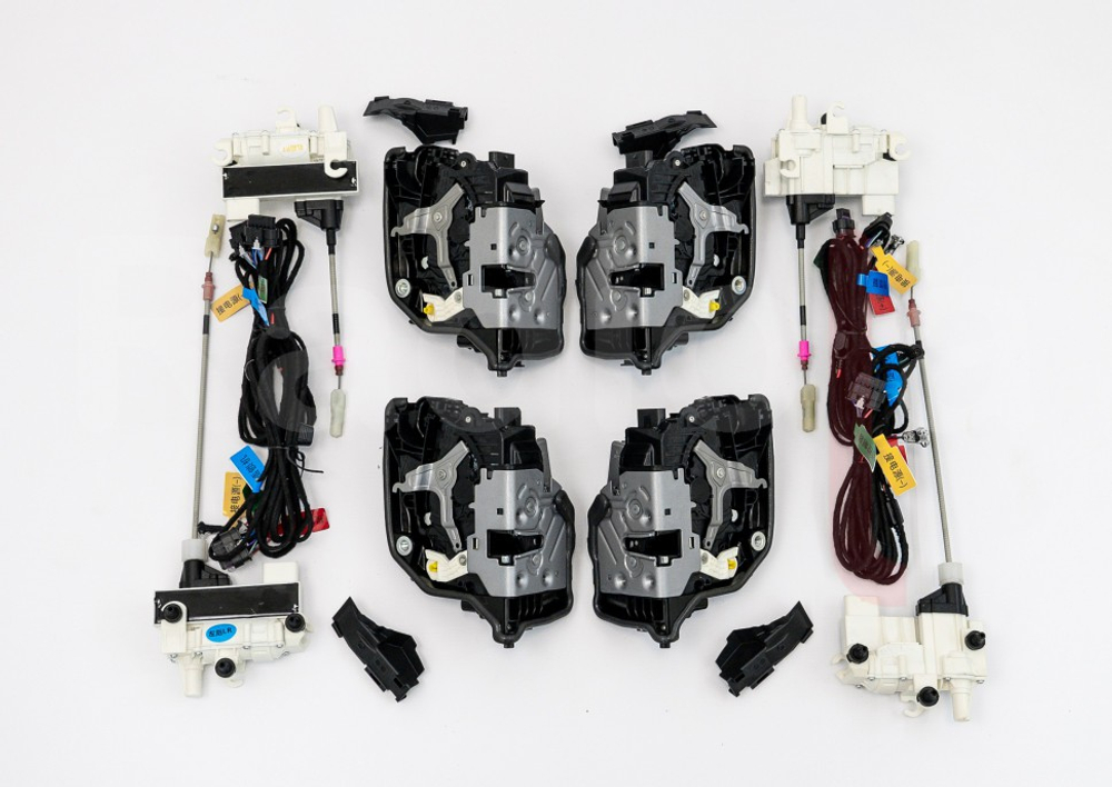 Автоматические доводчики на 4 двери для BMW 5 серии 2016-2023 - Radiola RDL-SAA-Z01