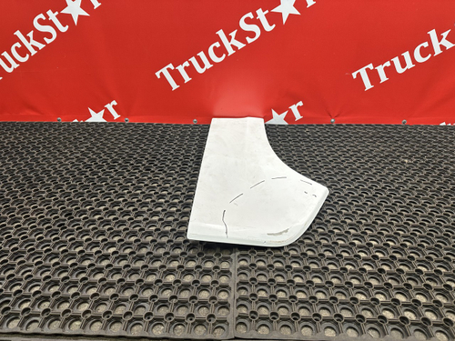 Крышка инструментального ящика правая