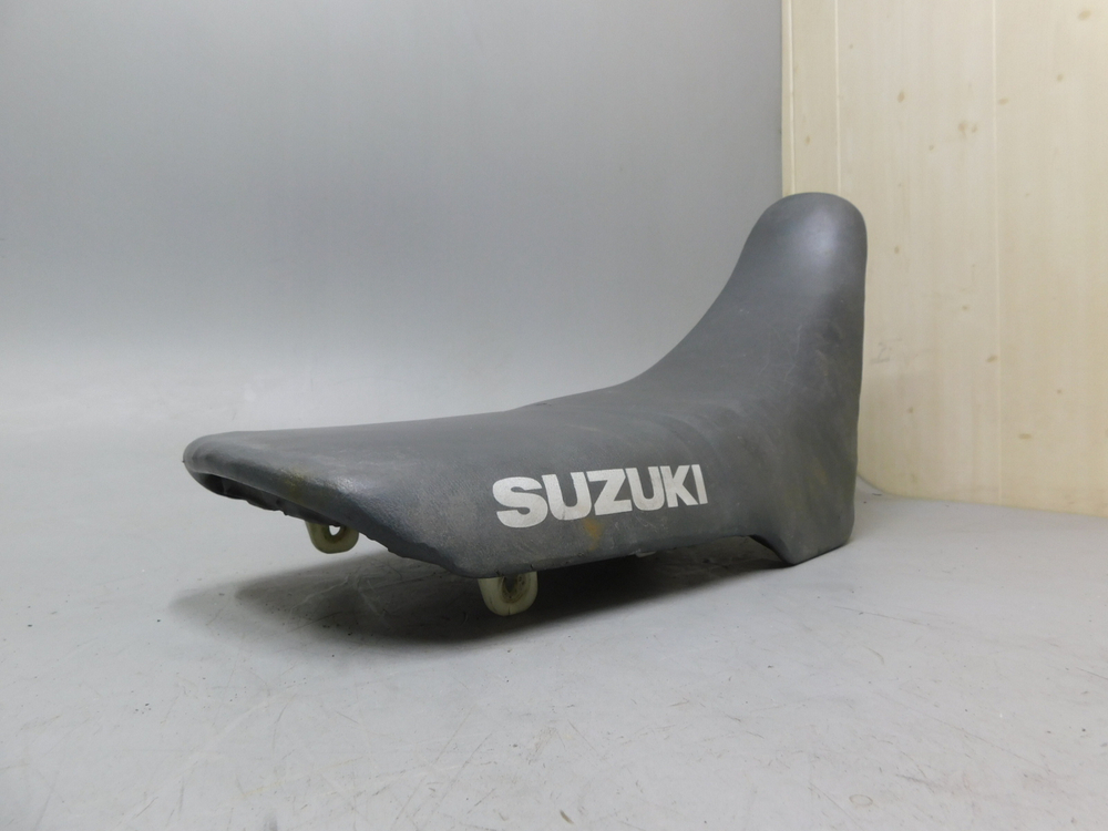 сидение Suzuki TS200 45111-03D00