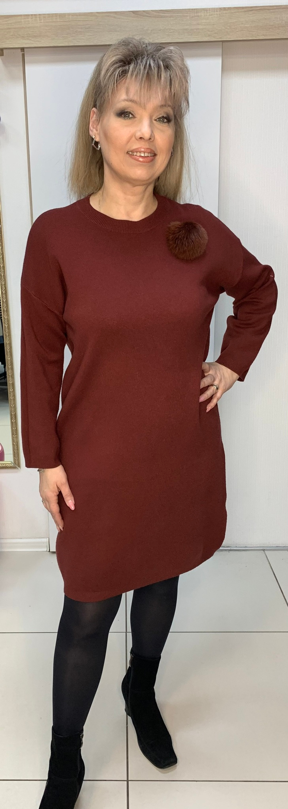 Терракотовое итальянское платье с помпоном