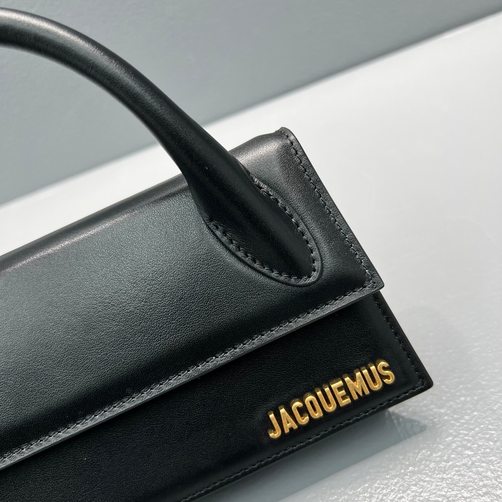 Jacquemus Le Chiquito Long 22 cm
