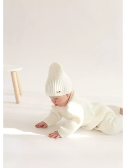 Костюм вязаный для малыша