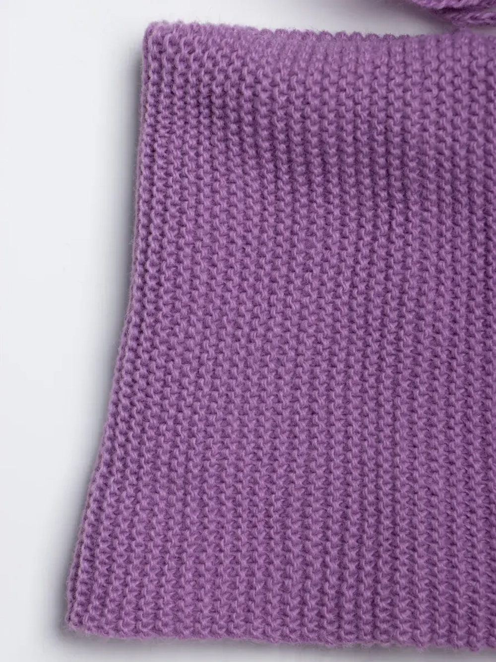 Шапка детская осенняя со снудом