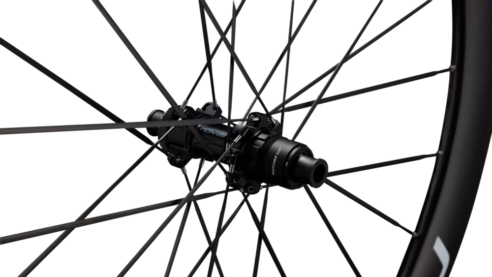 Колеса шоссейные комплект 28" Roval Rapide CLX III Gloss Carbon/Gloss White