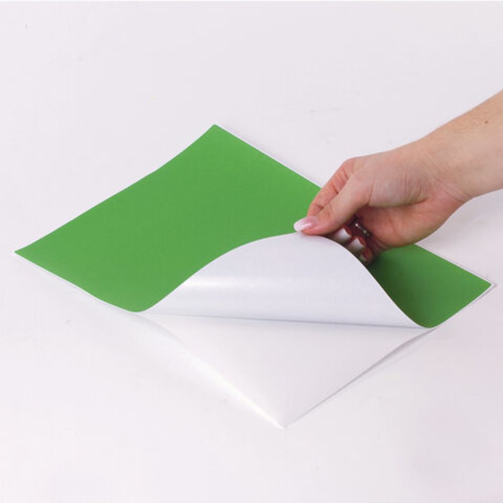 Этикетка самоклеящаяся 210х297 мм, 1 этикетка, зеленая, 70 г/м2, 50 листов, BRAUBERG, сырье Финляндия, 127508