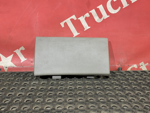 Накладка бардачка 2019 год.