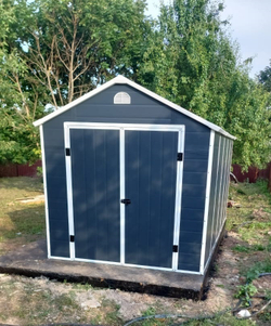 Сарай - гараж пластиковый Black Fox Modernist J 8x15